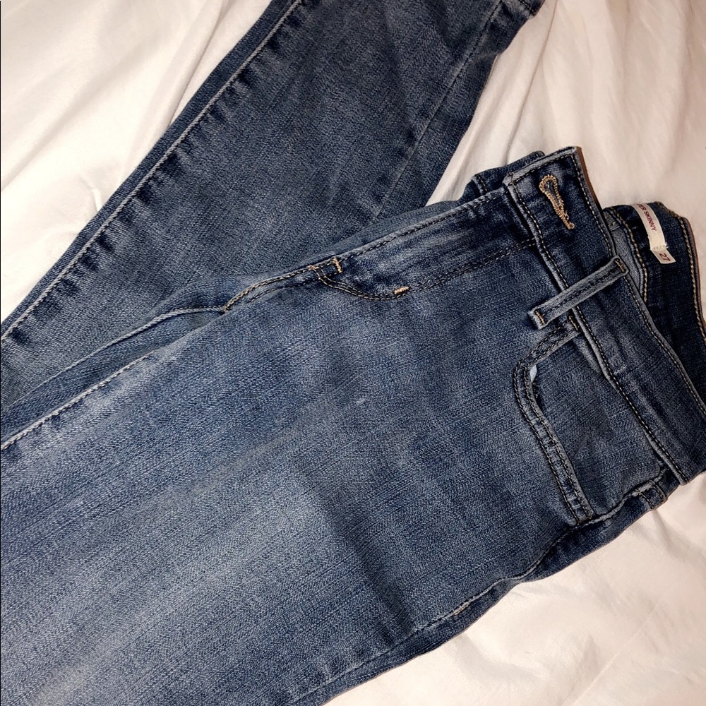 Brand new Levi’s (high waisted)